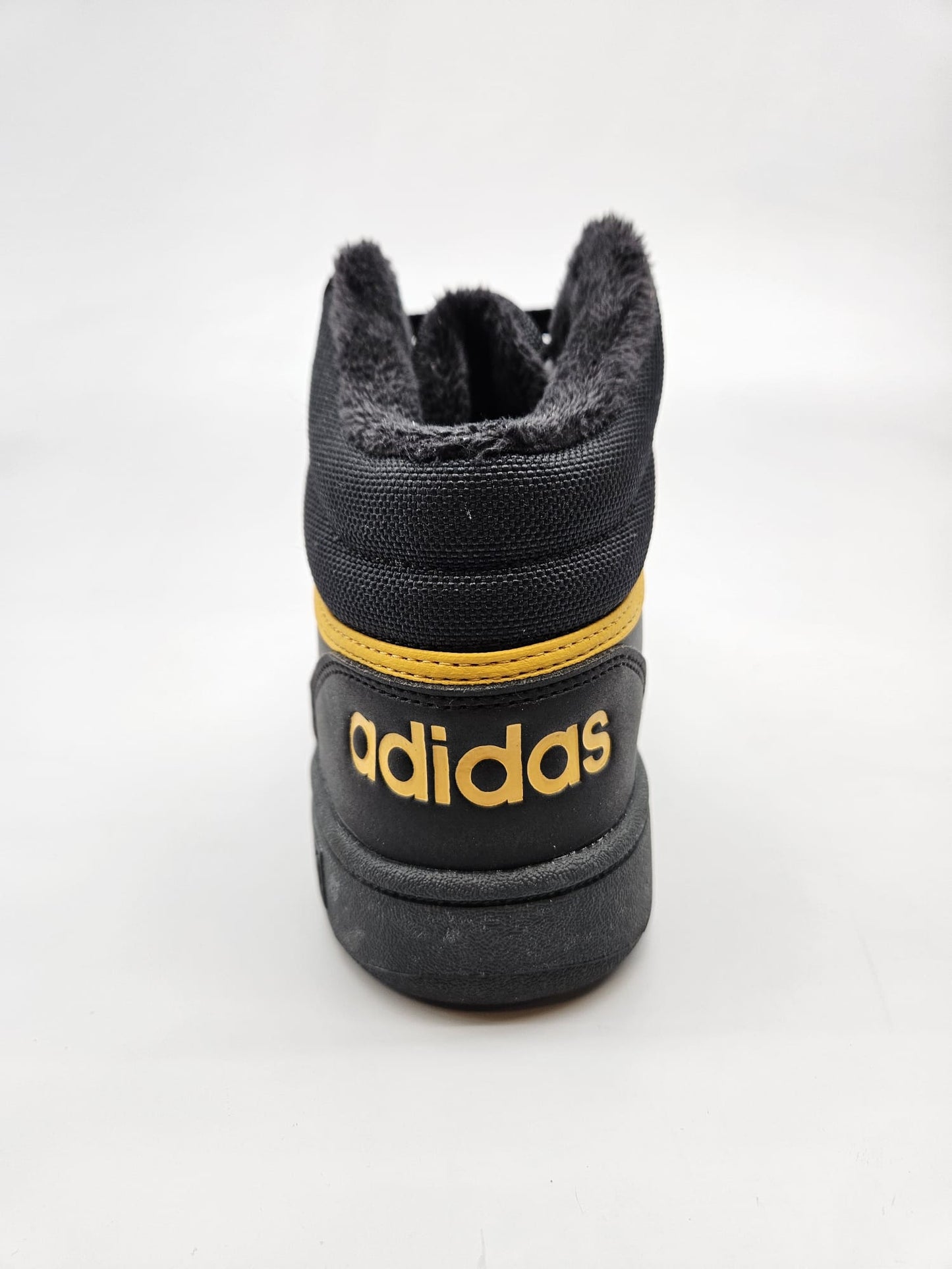 ADIDAS NOVI ORIGINAL PATIKI BR 38