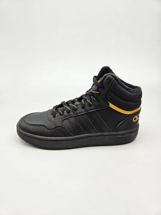 ADIDAS NOVI ORIGINAL PATIKI BR 38