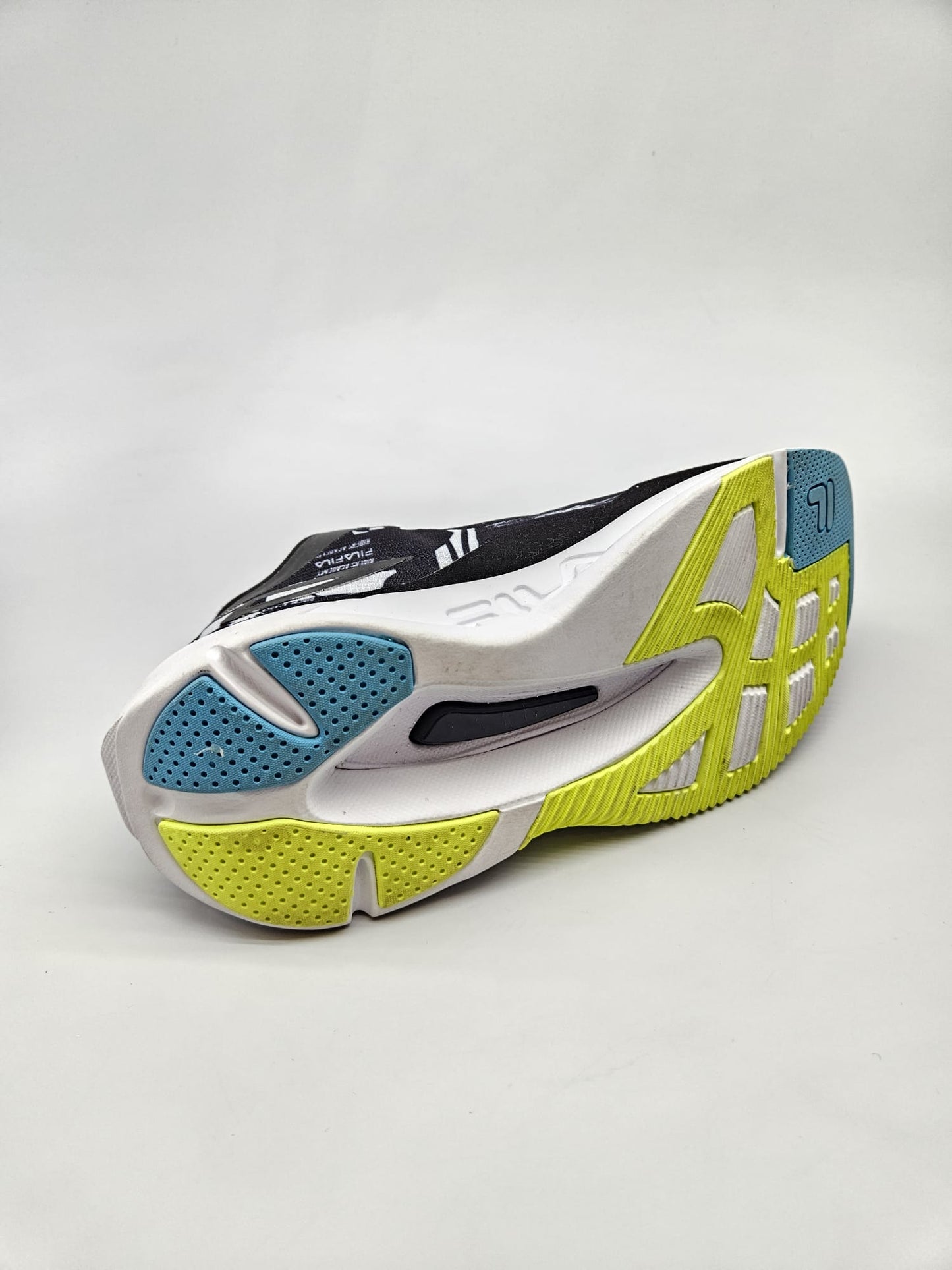 FILA NOVI ORIGINAL PATIKI BR 39