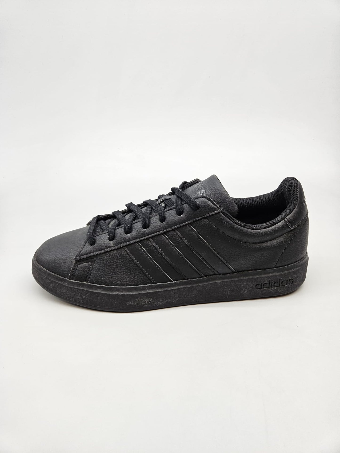 ADIDAS ORIGINAL PATIKI BR 44.5