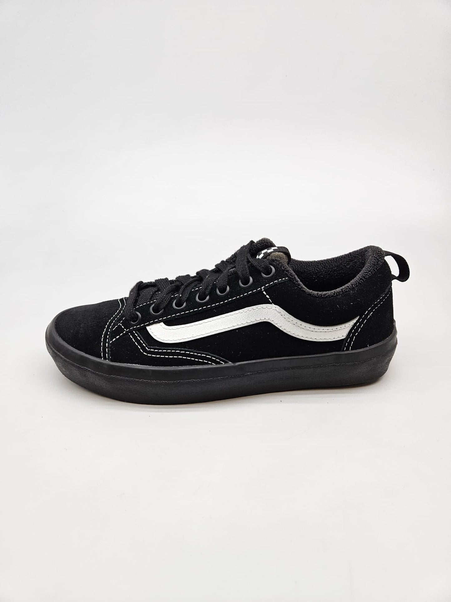 VANS NOVI ORIGINAL PATIKI BR 38
