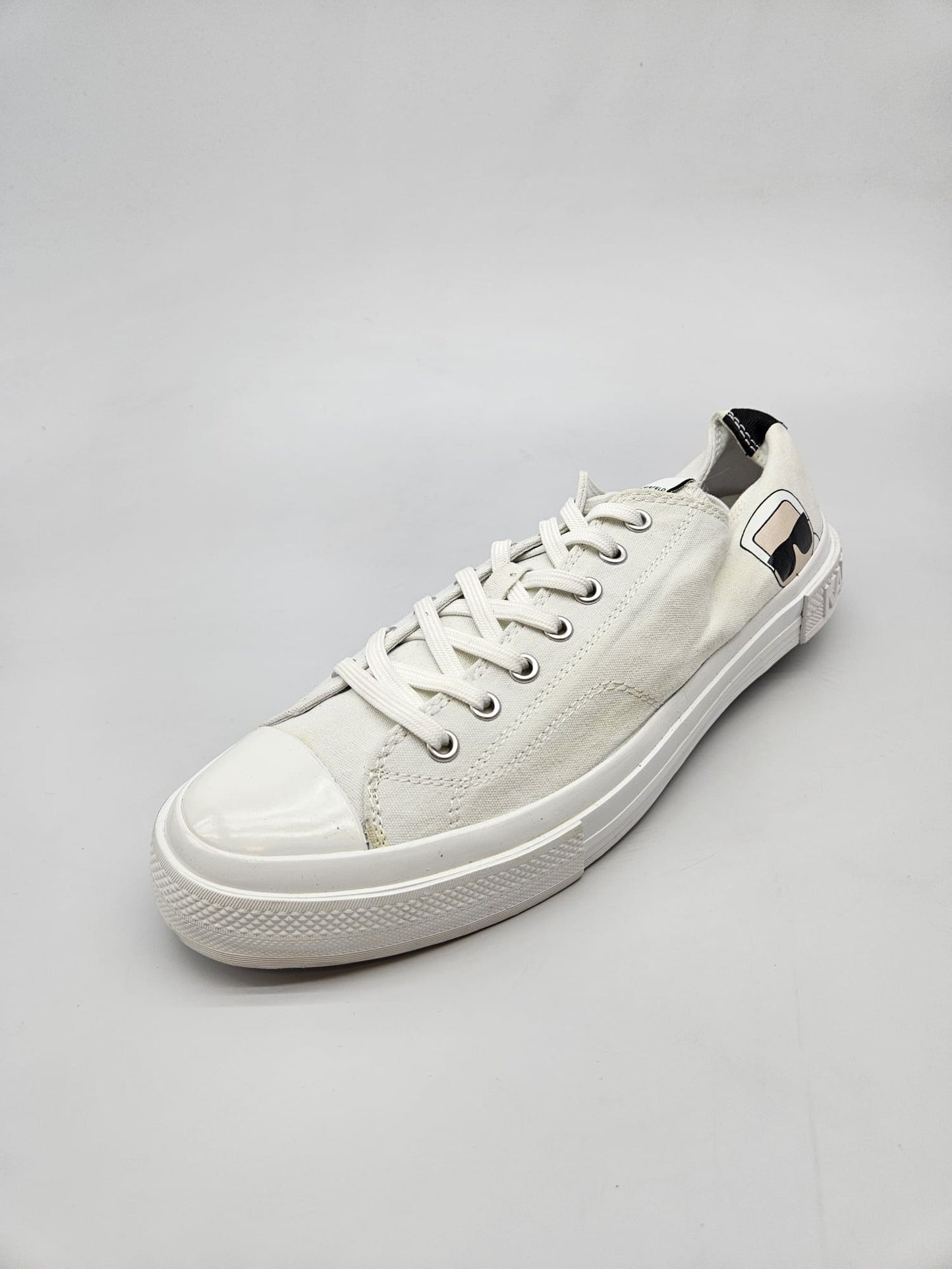 KARL LAGERFELD ORIGINAL PATIKI BR 44
