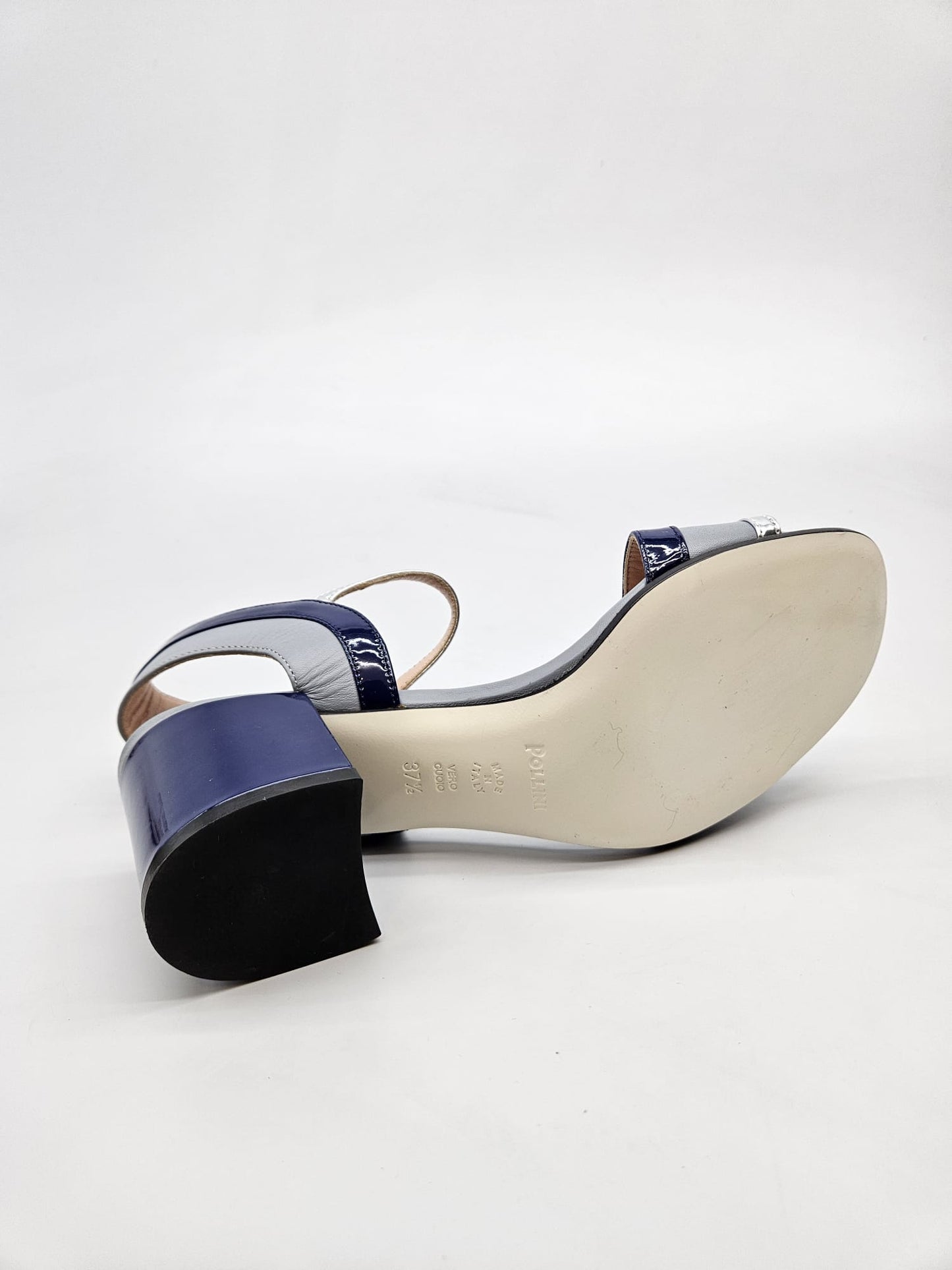 POLLINI ORIGINAL NOVI SANDALI BR 37.5