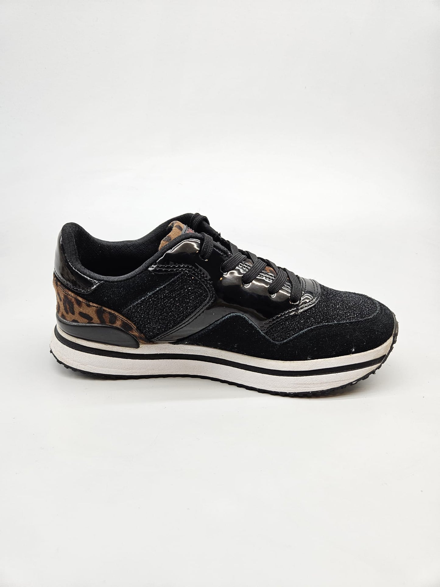 SKECHERS MEMORY ORIGINAL PATIKI BR 36.5