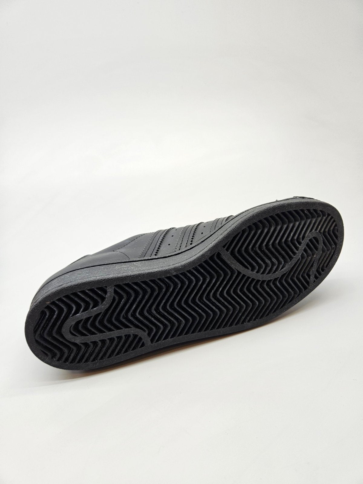 ADIDAS NOVI ORIGINAL PATIKI BR 36.5