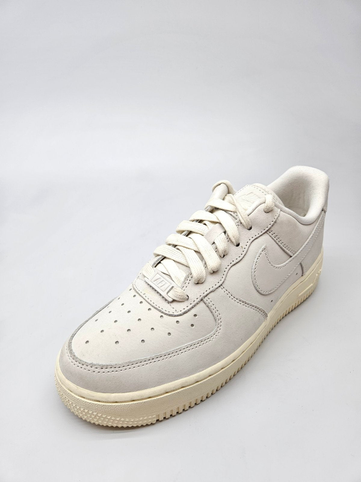 NIKE AF1 NOVI ORIGINAL PATIKI BR 39