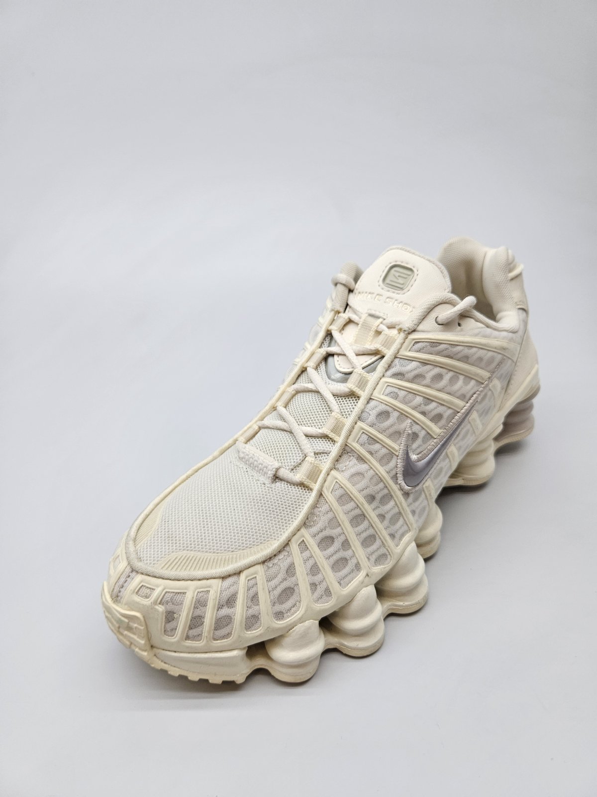 NIKE SHOX NOVI ORIGINAL PATIKI BR 40