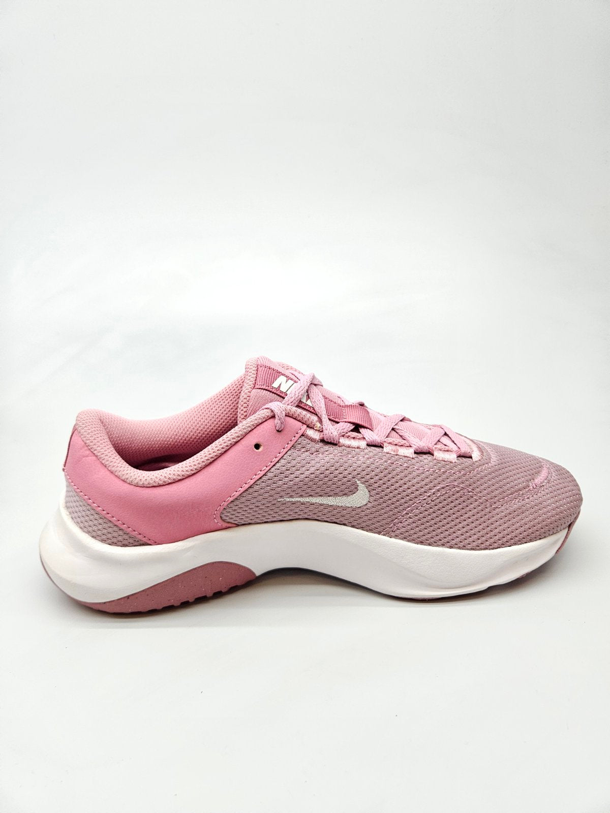 NIKE NOVI ORIGINAL PATIKI BR 38
