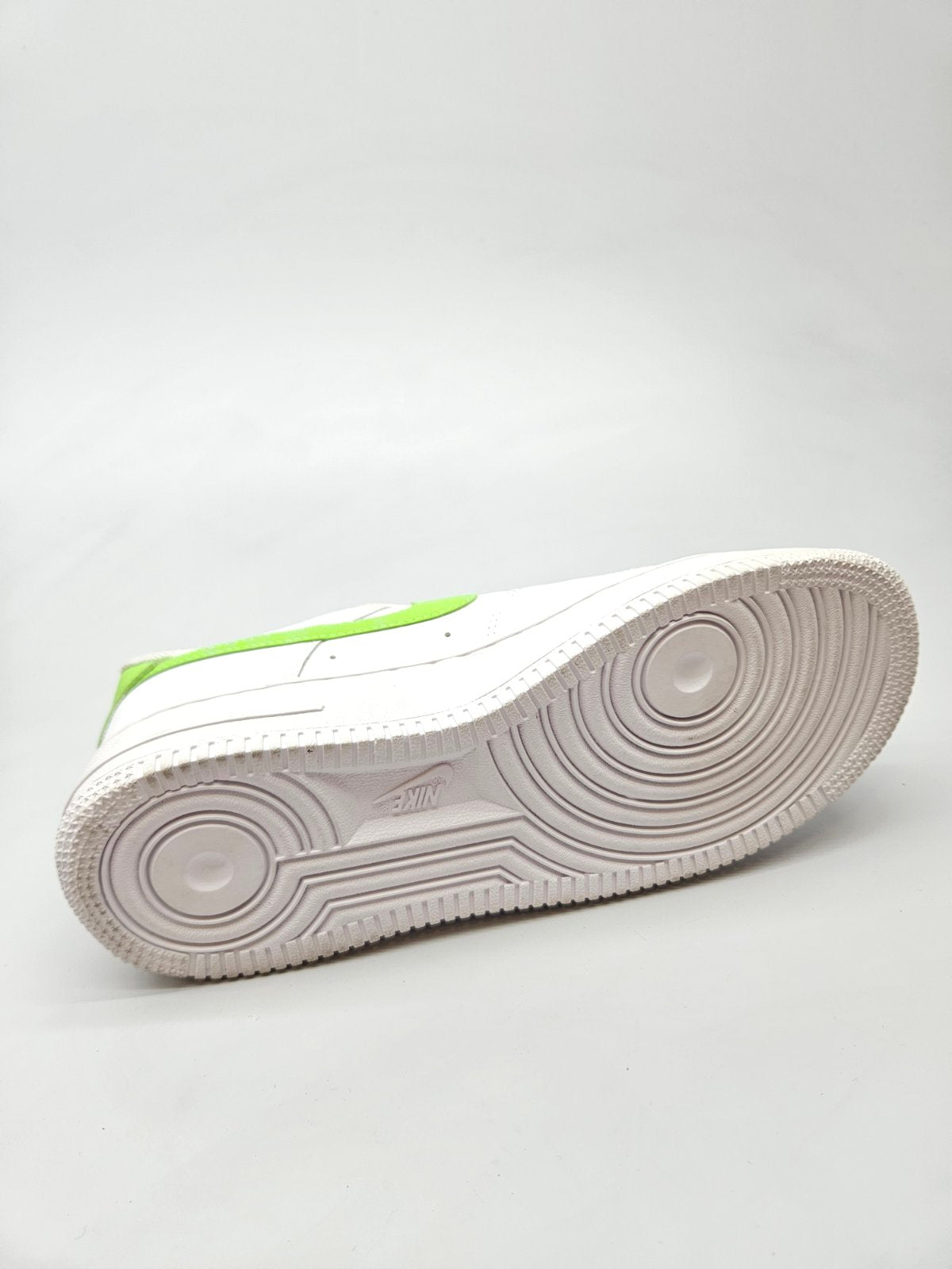 NIKE AF1 NOVI ORIGINAL PATIKI BR 39
