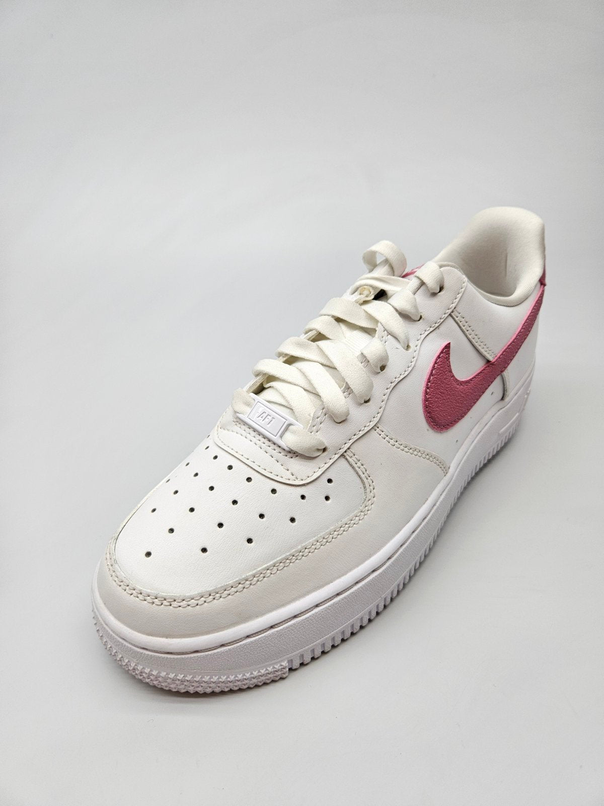 NIKE AF1 NOVI ORIGINAL PATIKI BR 40