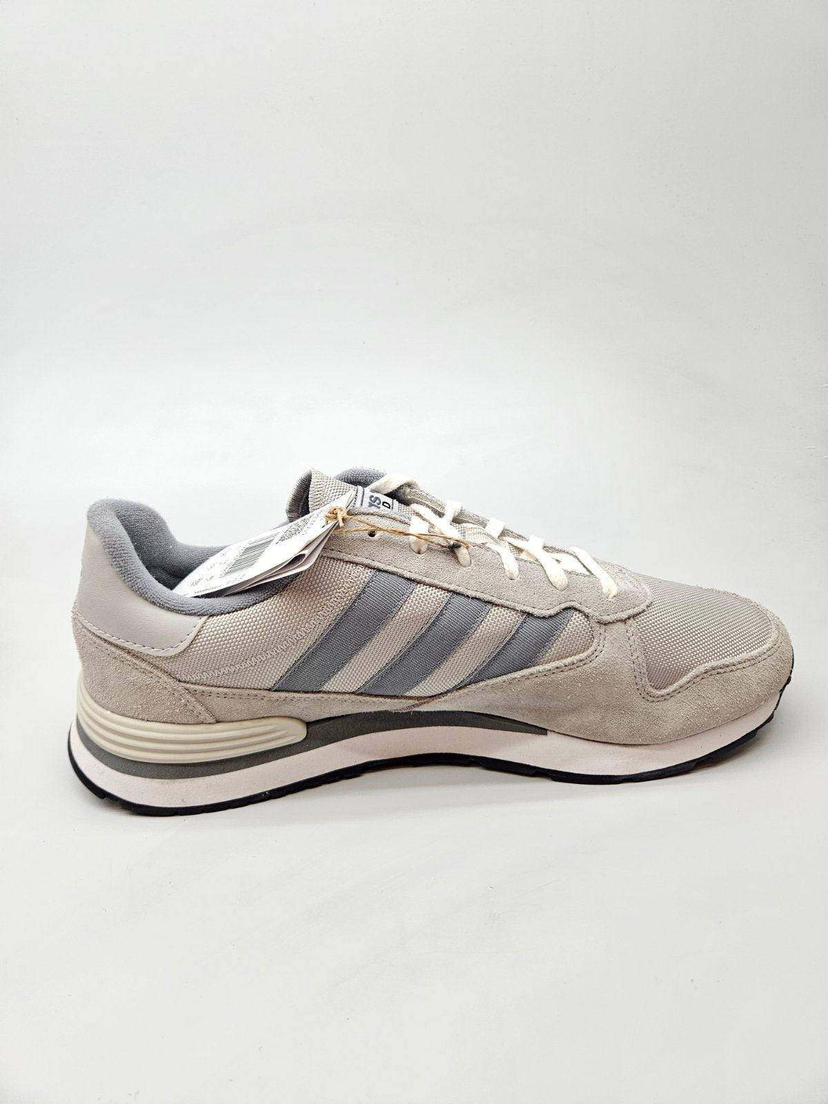 ADIDAS NOVI ORIGINAL PATIKI BR 46