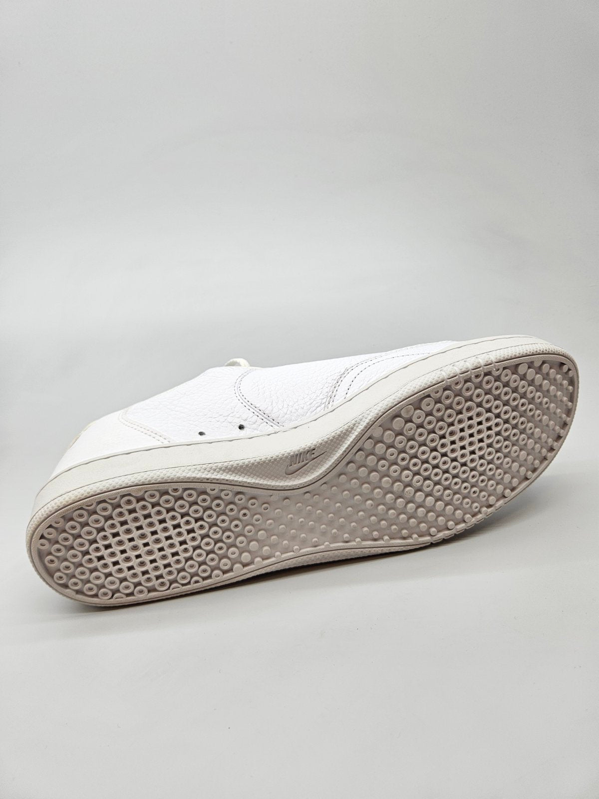 NIKE NOVI ORIGINAL PATIKI BR 44