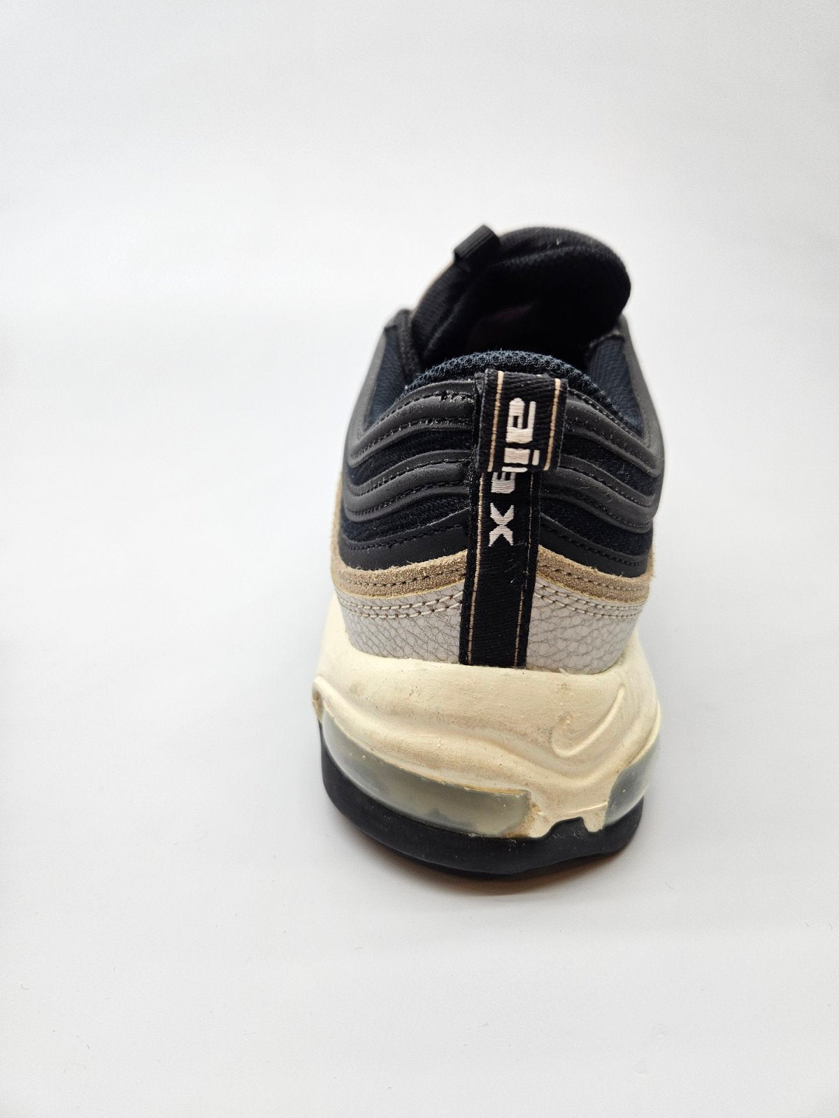NIKE AIRMAX NOVI ORIGINAL PATIKI BR 45
