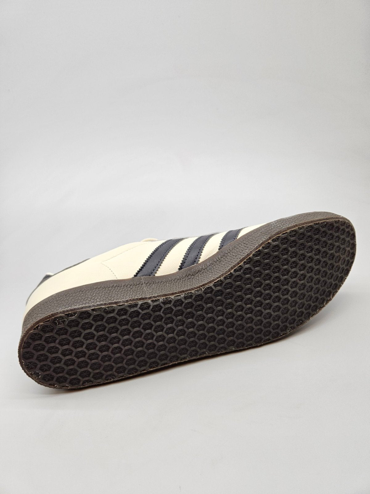 ADIDAS NOVI ORIGINAL PATIKI BR 44.5