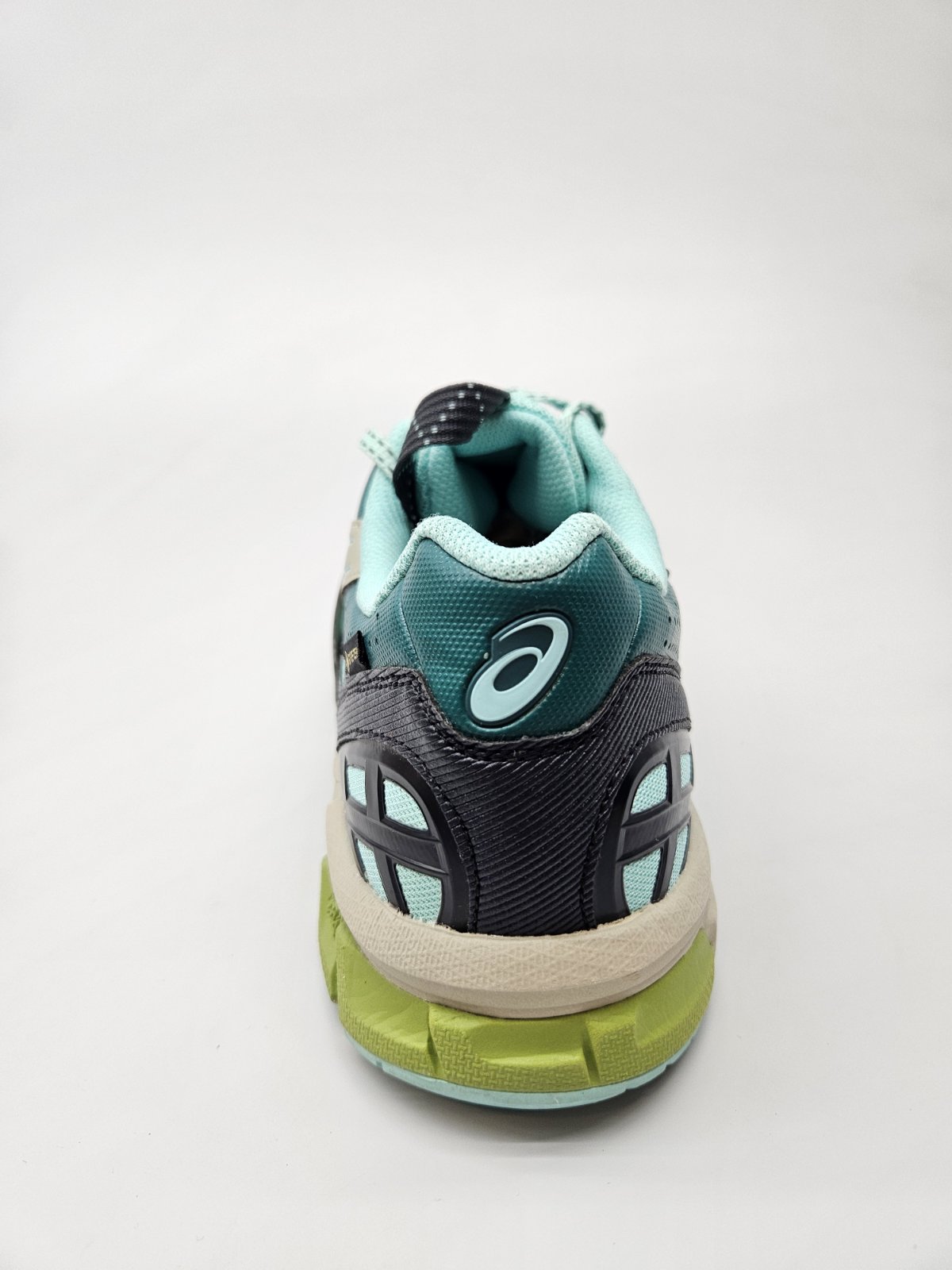 ASICS GORETEX NOVI ORIGINAL PATIKI BR 42.5