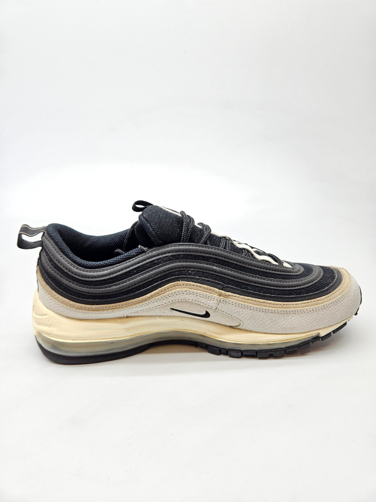 NIKE AIRMAX NOVI ORIGINAL PATIKI BR 45