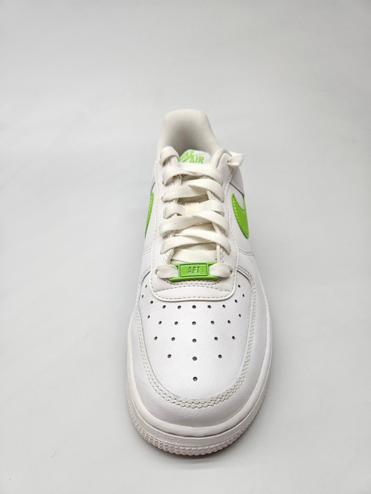 NIKE AF1 NOVI ORIGINAL PATIKI BR 39