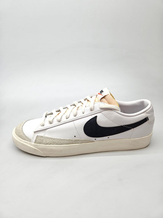 NIKE NOVI ORIGINAL PATIKI BR 48.5
