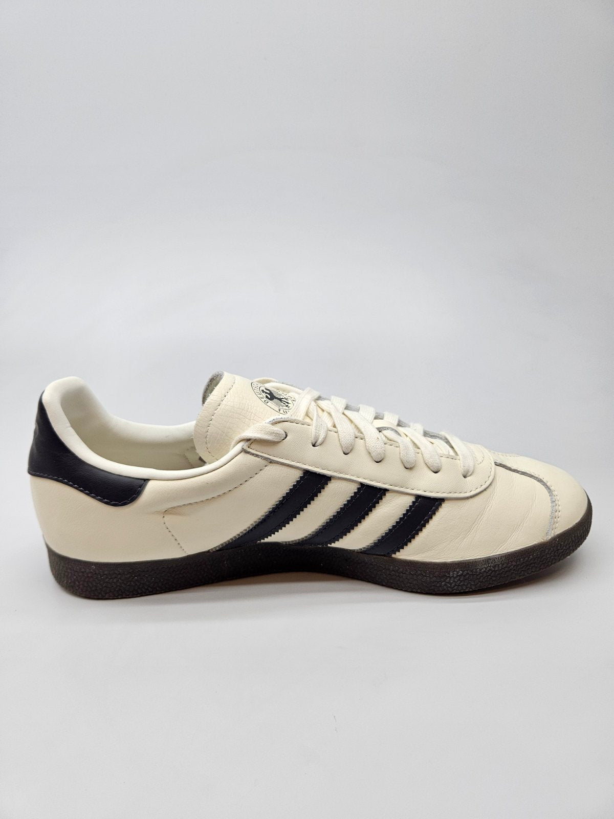 ADIDAS NOVI ORIGINAL PATIKI BR 44.5