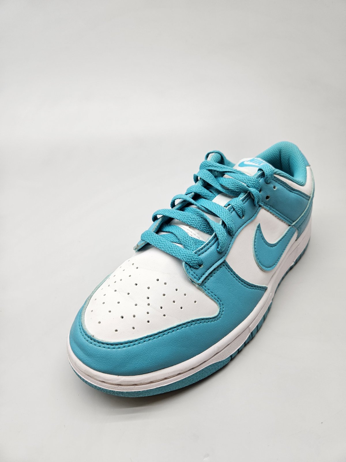 NIKE NOVI ORIGINAL PATIKI BR 40.5