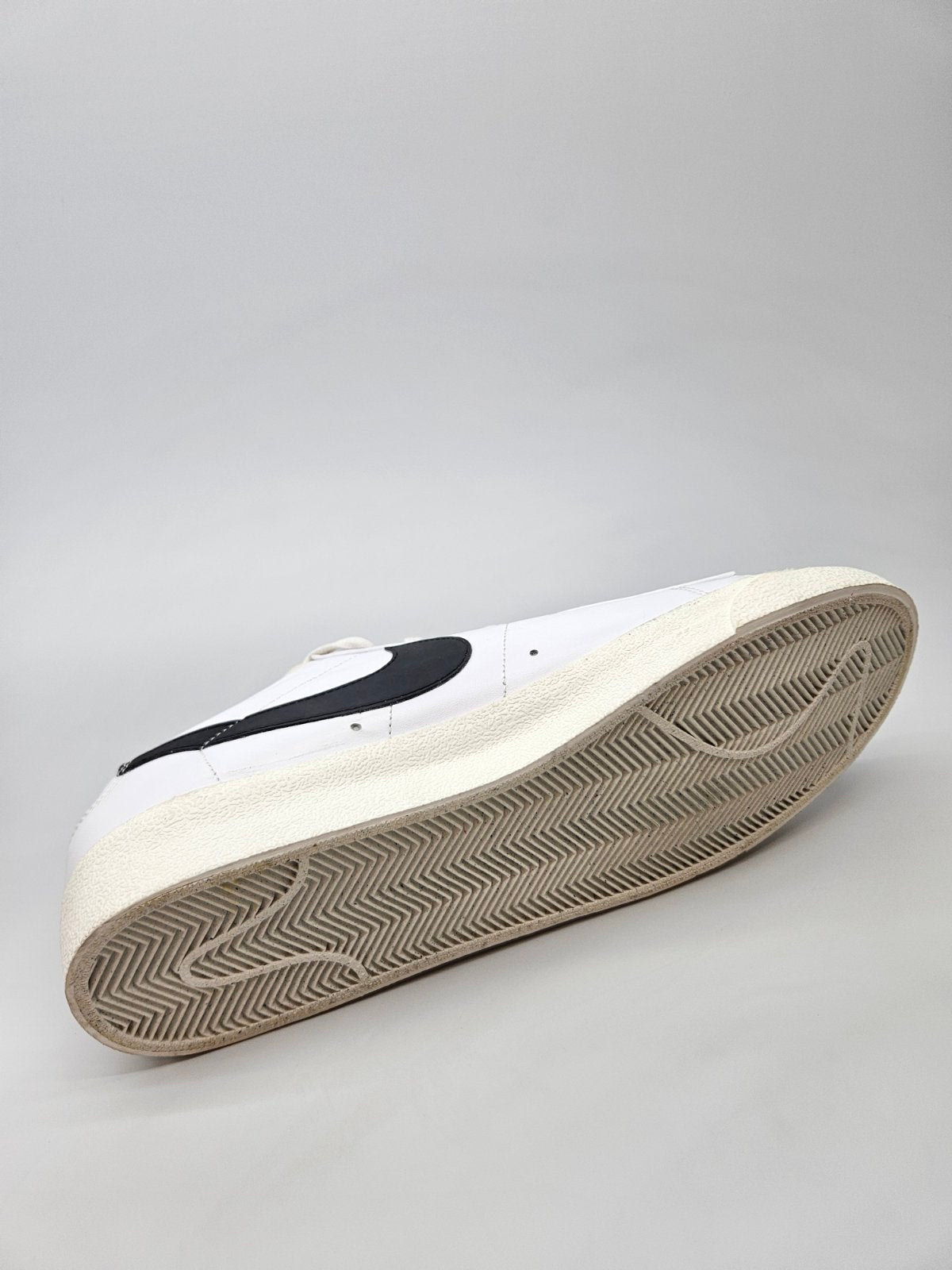 NIKE NOVI ORIGINAL PATIKI BR 48.5