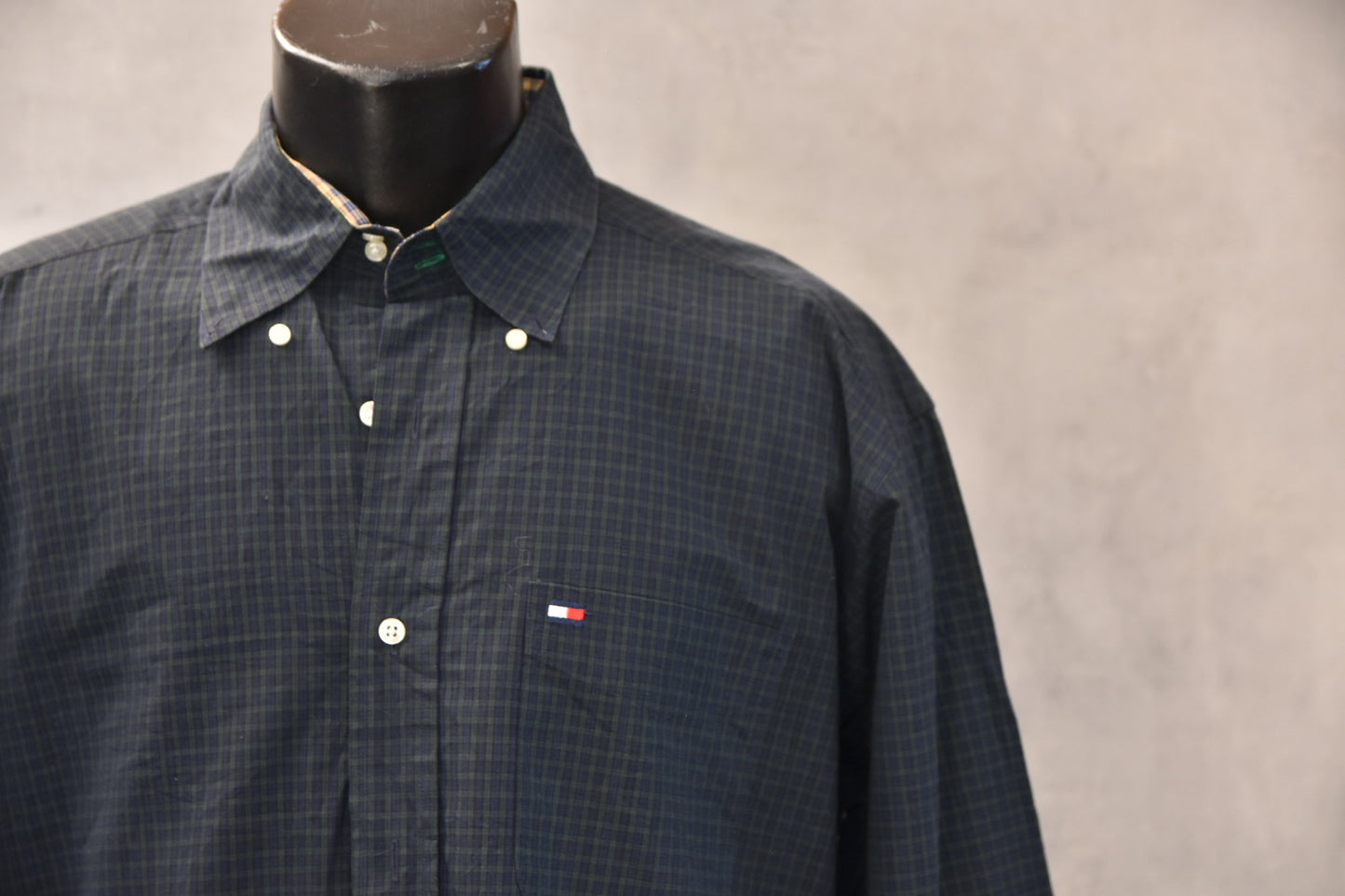 KËMISHA MASKA TOMMY HILFIGER MASKA M