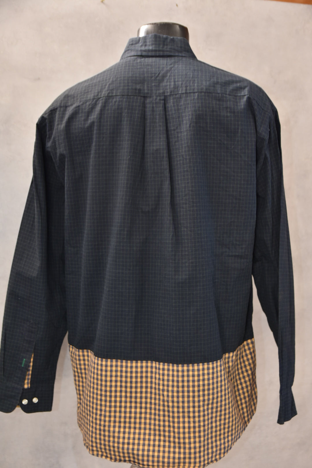 KËMISHA MASKA TOMMY HILFIGER MASKA M