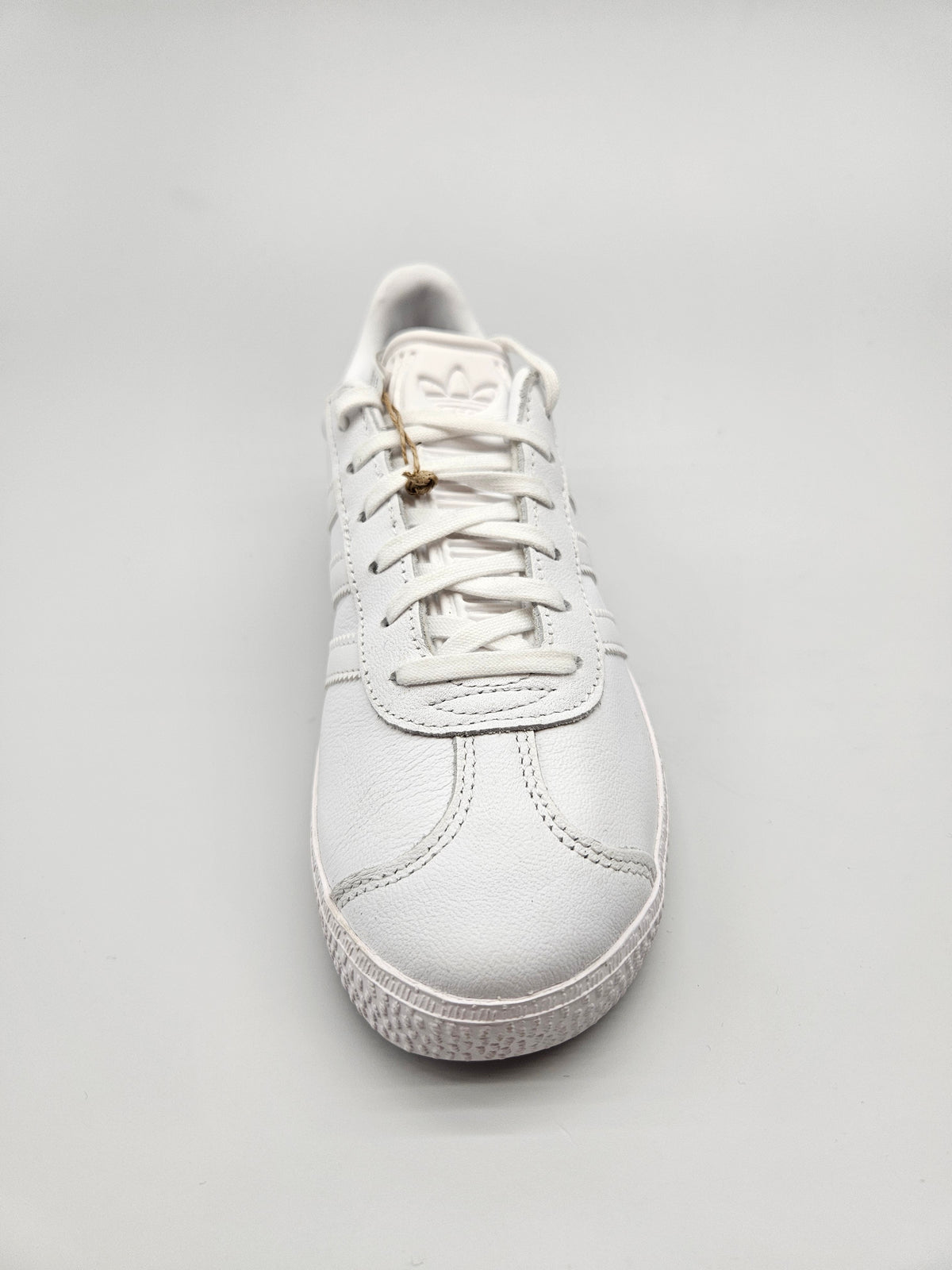 ADIDAS GAZELLE NOVI ORIGINAL PATIKI BR 37