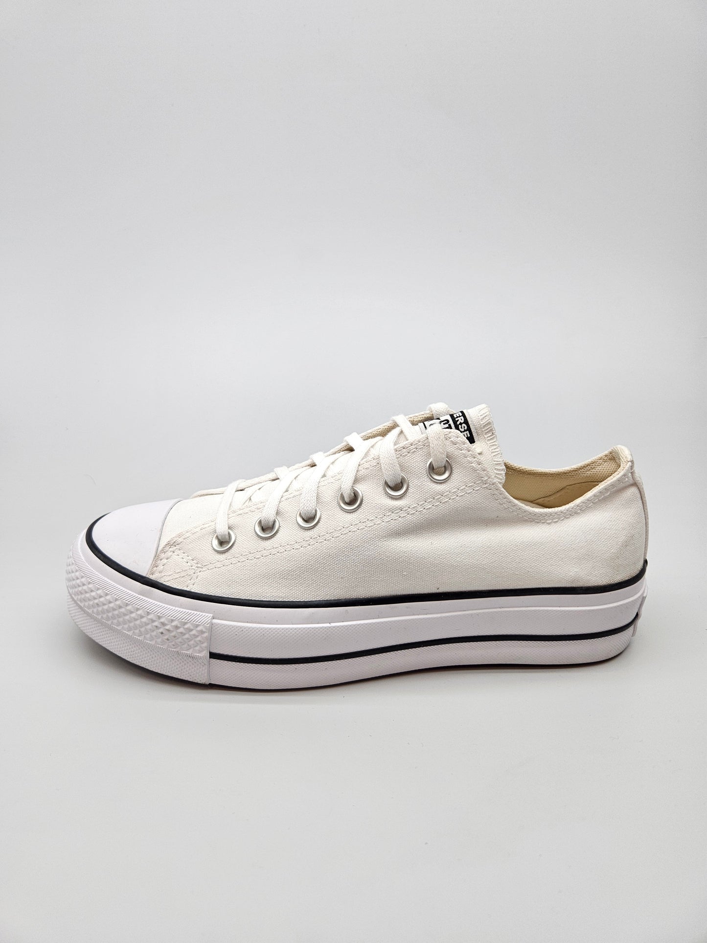 CONVERSE NOVI ORIGINAL PATIKI BR 39.5