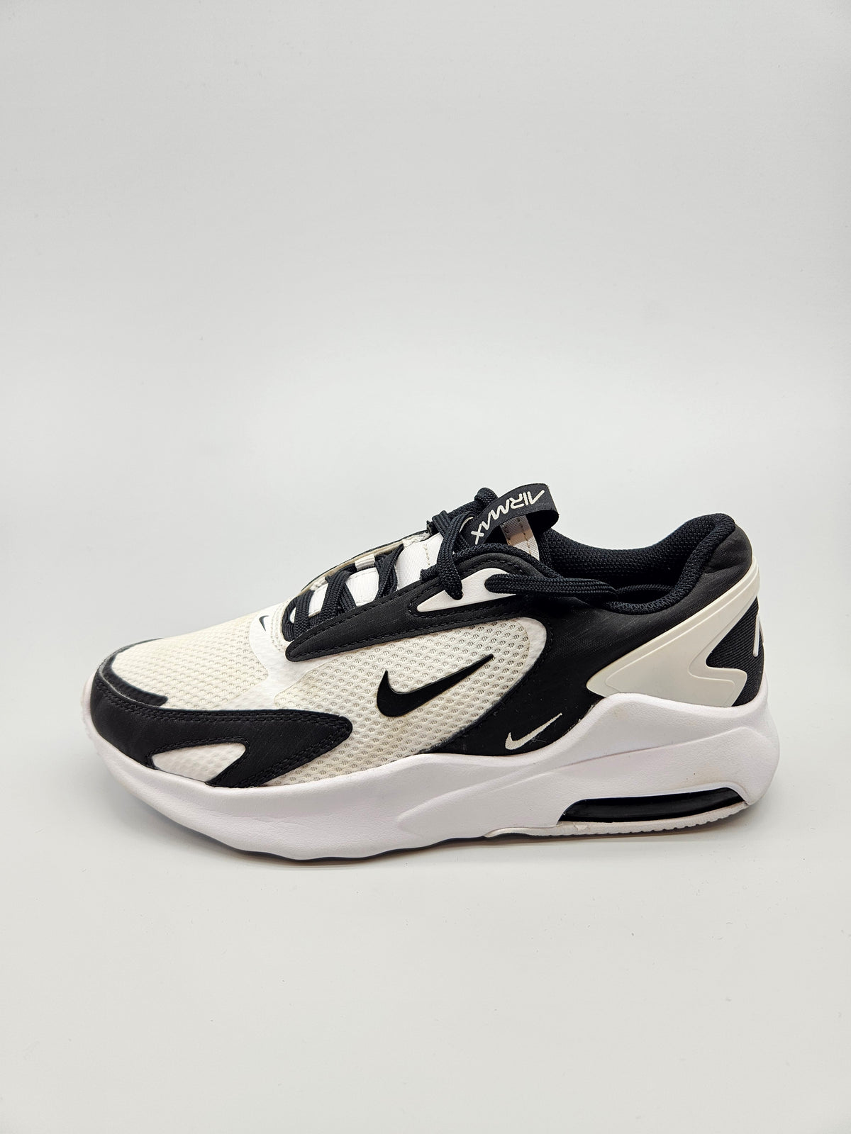 NIKE ORIGINAL PATIKI 38.5