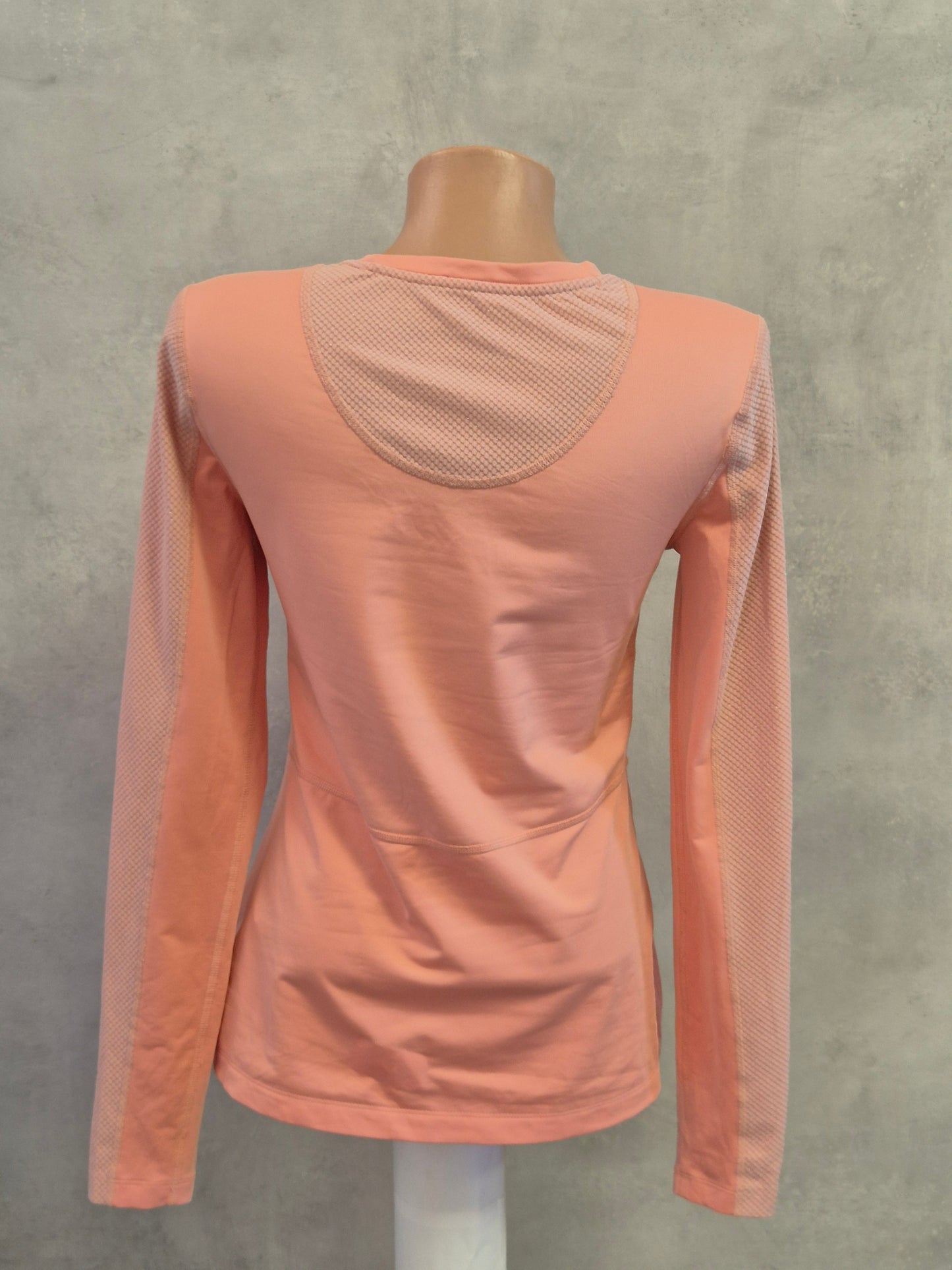 NIKE ZENSKA BLUZA GOLEMINA S
