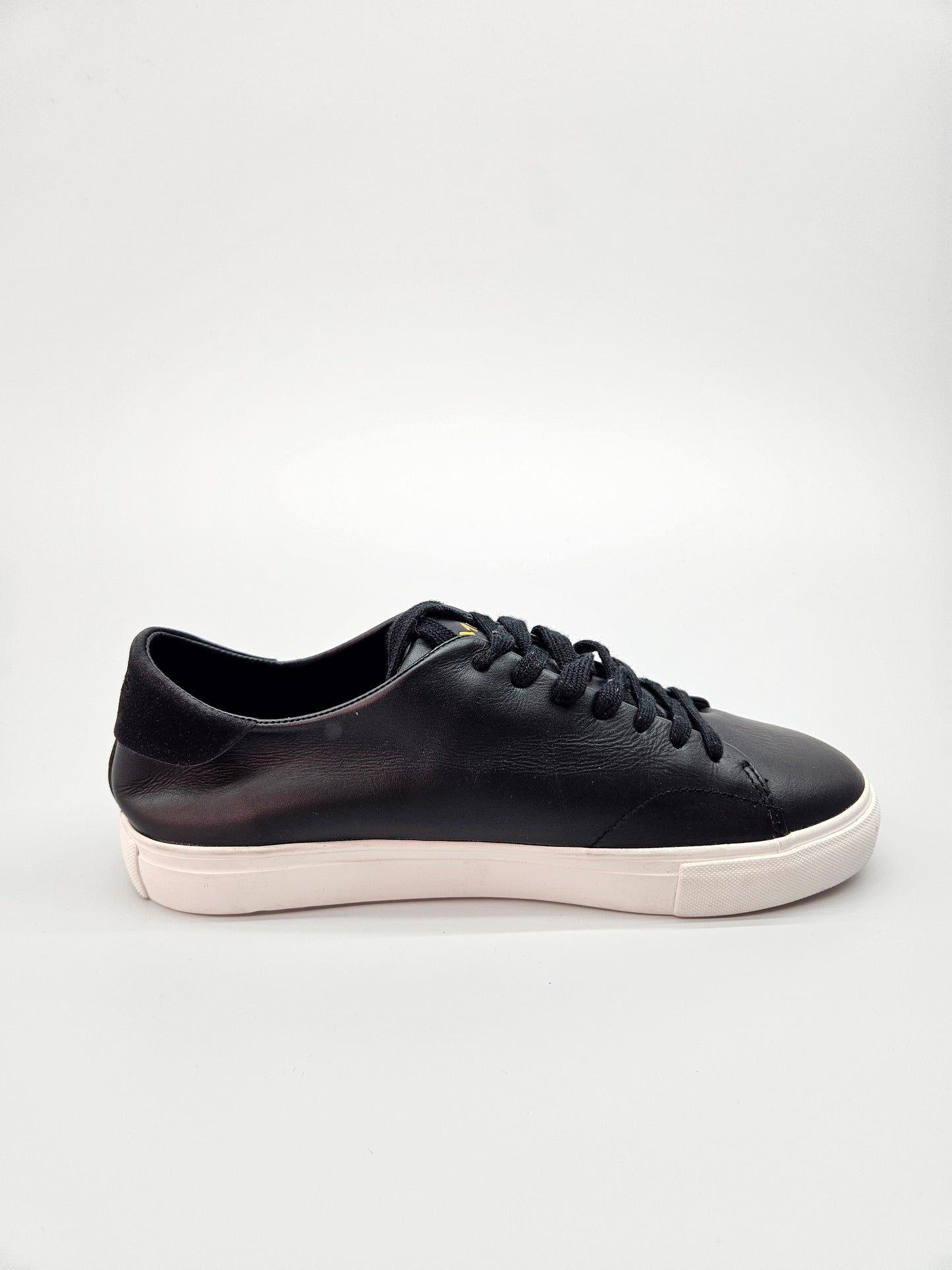 MNG ORIGINAL KOZNI PATIKI BR 41