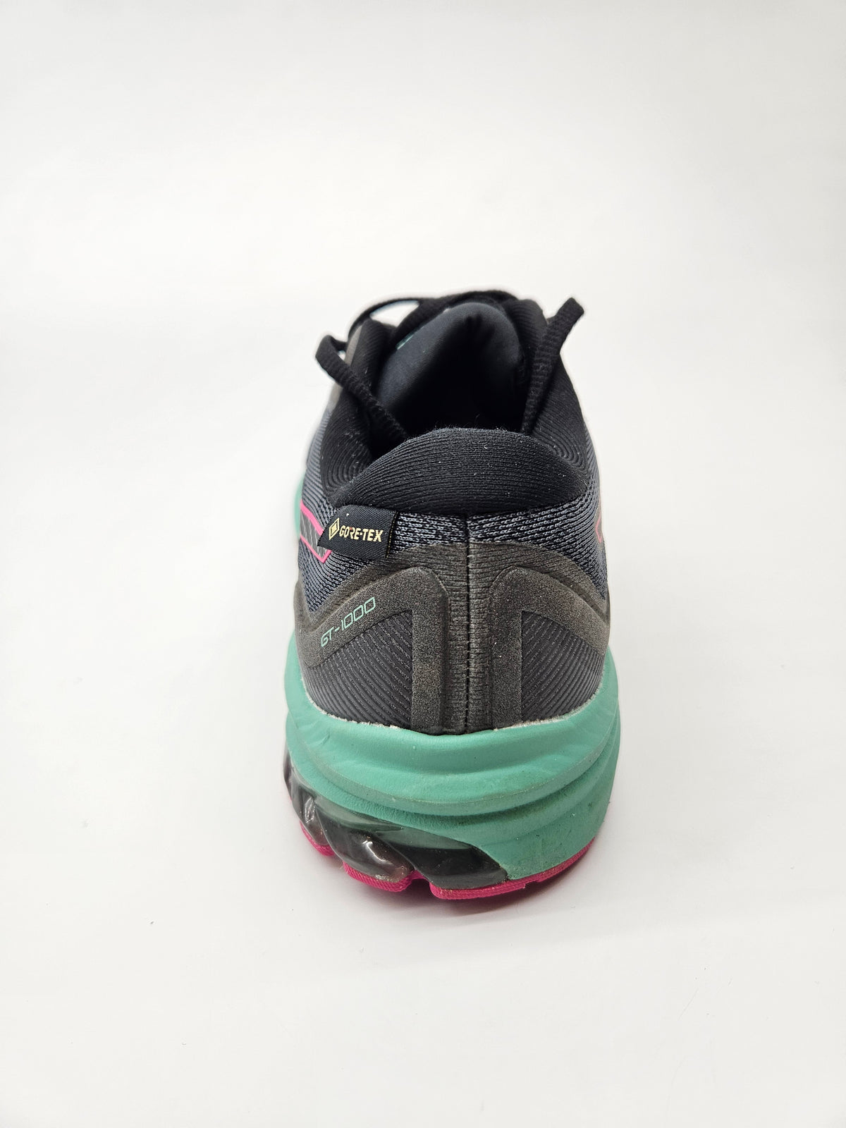 ASICS GORETEX  ORIGINAL PATIKI 41.5