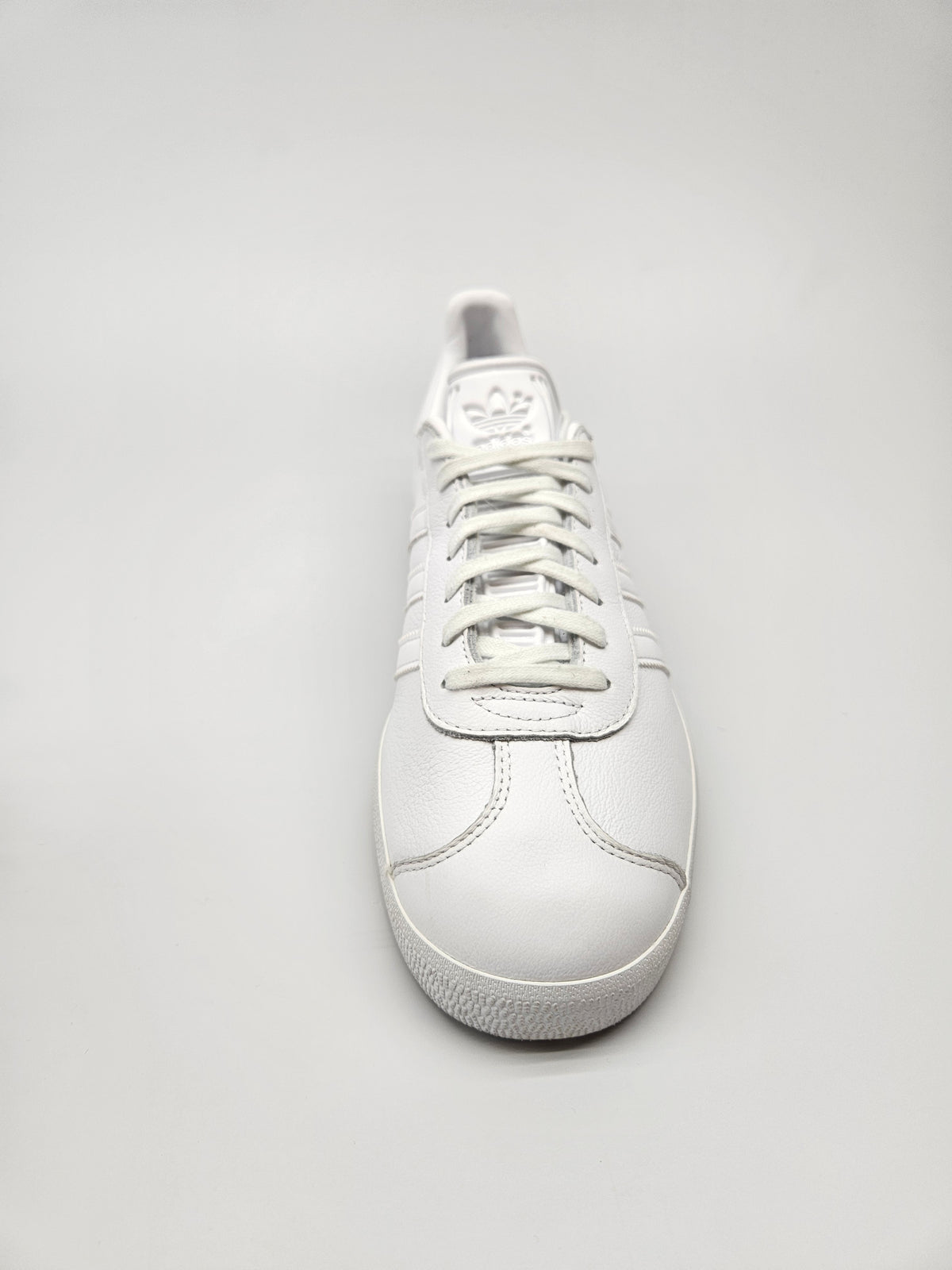 ADIDAS NOVI ORIGINAL PATIKI BR 44.5