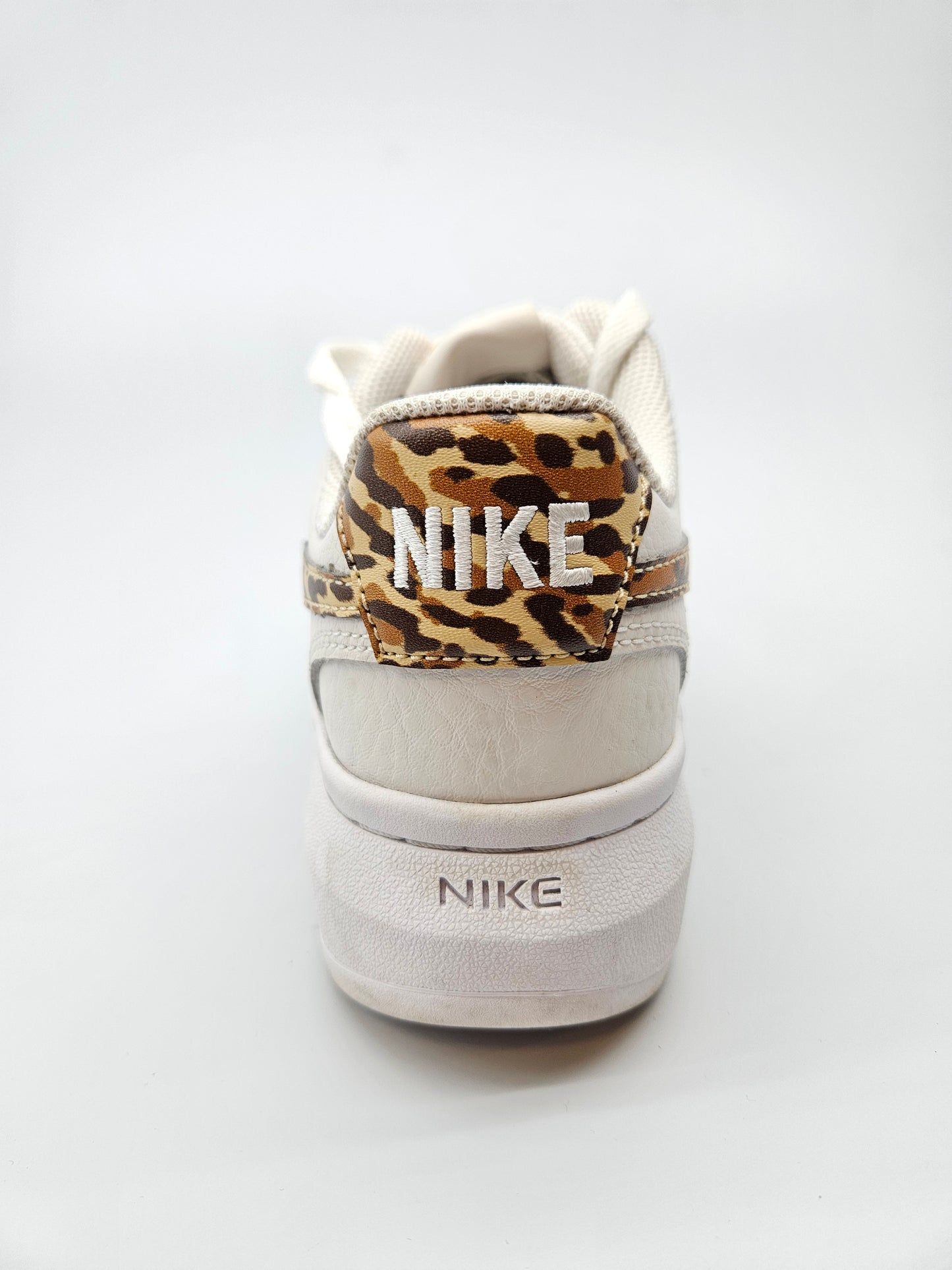 NIKE AF1 ORIGINAL PA BR 39