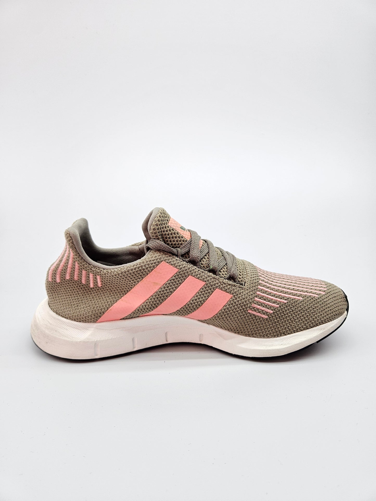 ADIDAS ORIGINAL PATIKI 40