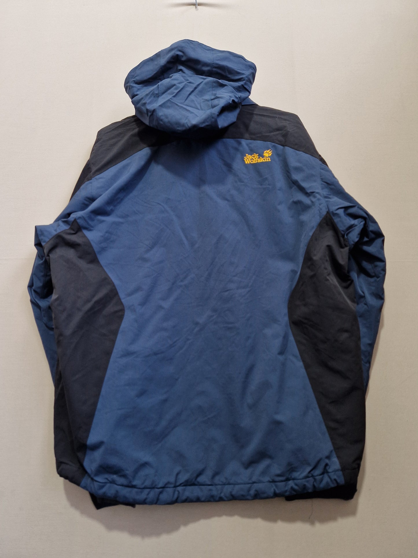 JACK WOLFSKIN MASKA VODOODPORNA JAKNA GOLEMINA M