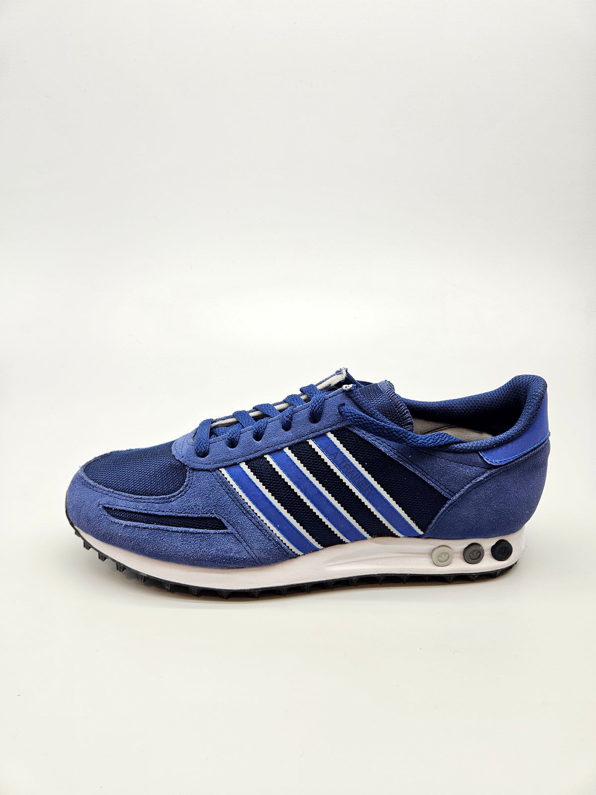 ADIDAS NOVI ORIGINAL PATIKI BR 44