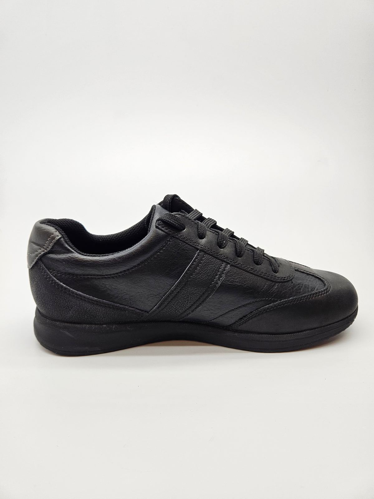 GEOX ORIGINAL NOVI PATIKI BR 39