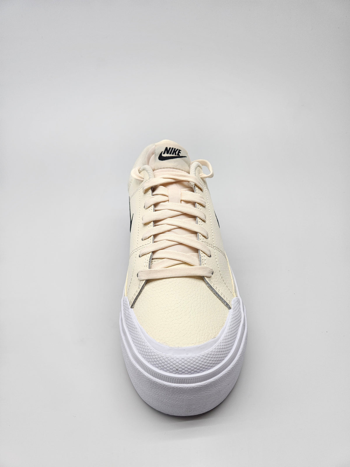 NIKE NOVI ORIGINAL PATIKI BR 40
