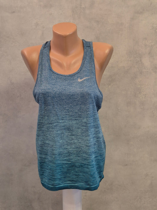 NIKE ZENSKA MAICA GOLEMINA XL