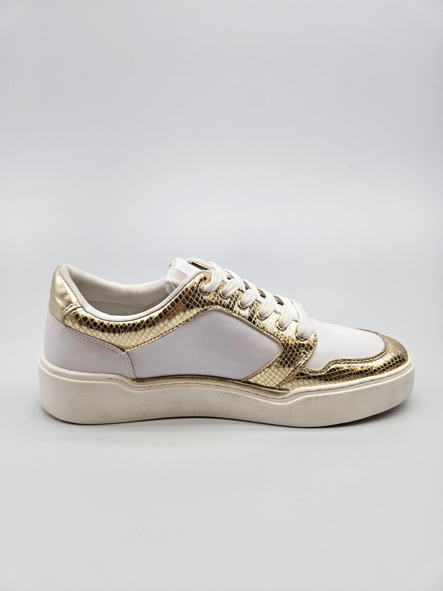 LIU JO NOVI ORIGINAL PATIKI BR 40