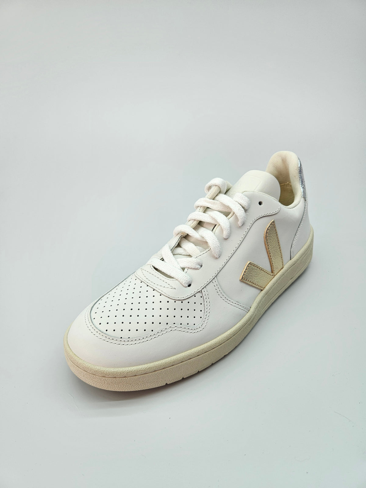 VEJA ORIGINAL PATIKI BR 41