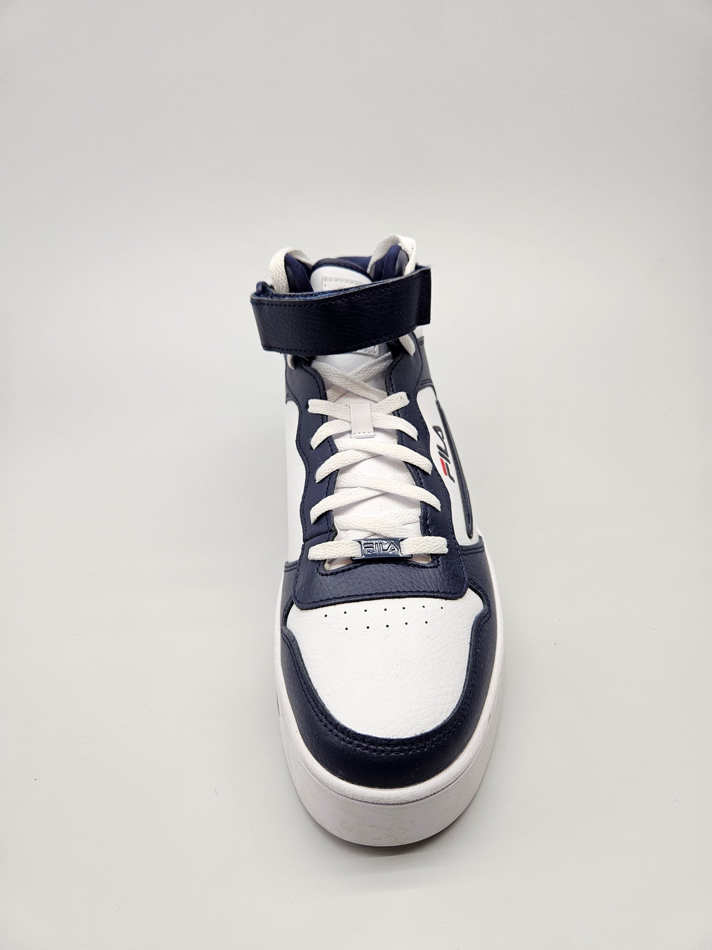 FILA NOVI ORIGINAL PATIKI BR 47