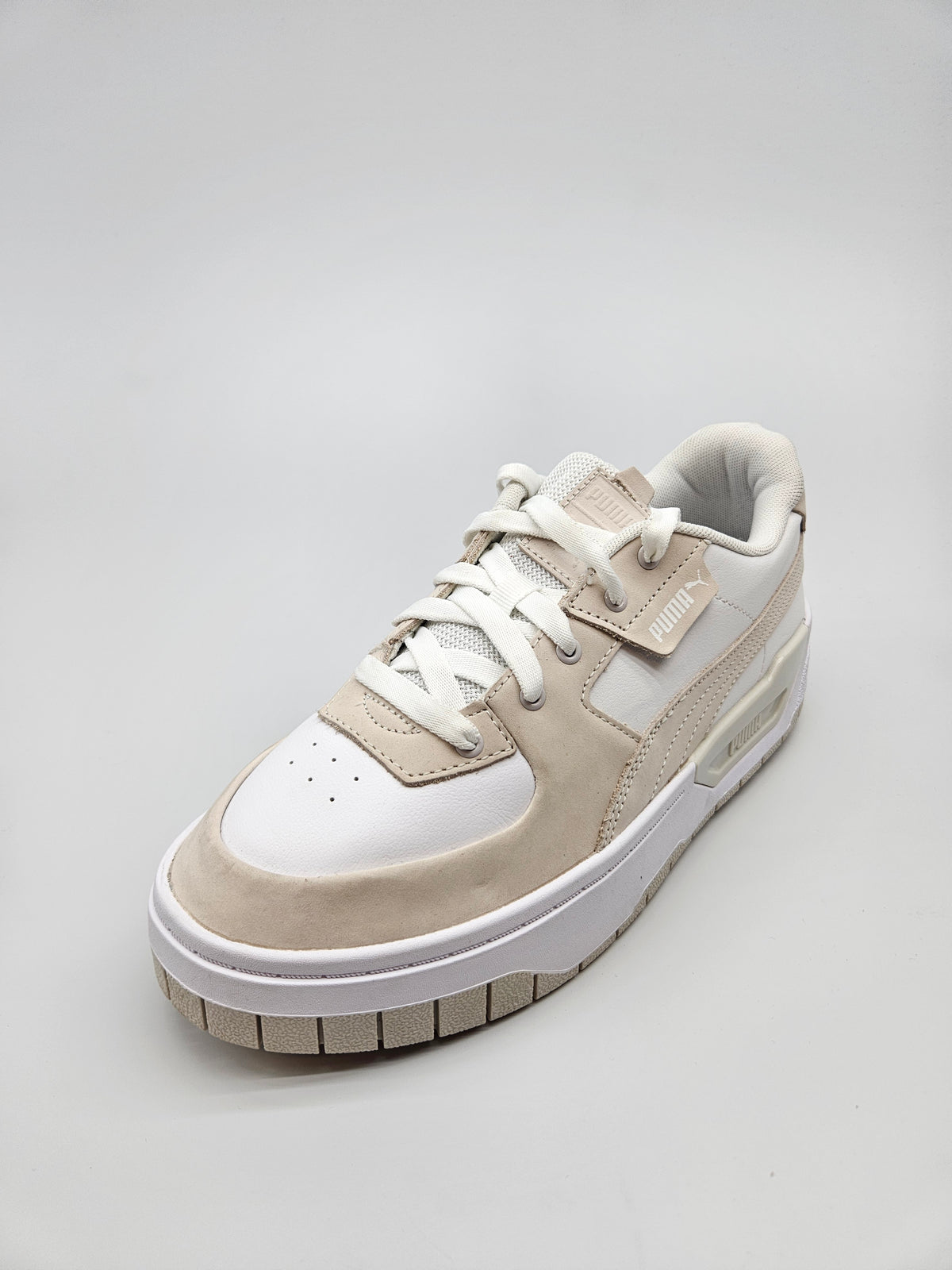 PUMA NOVI ORIGINAL PATIKI BR 40.5
