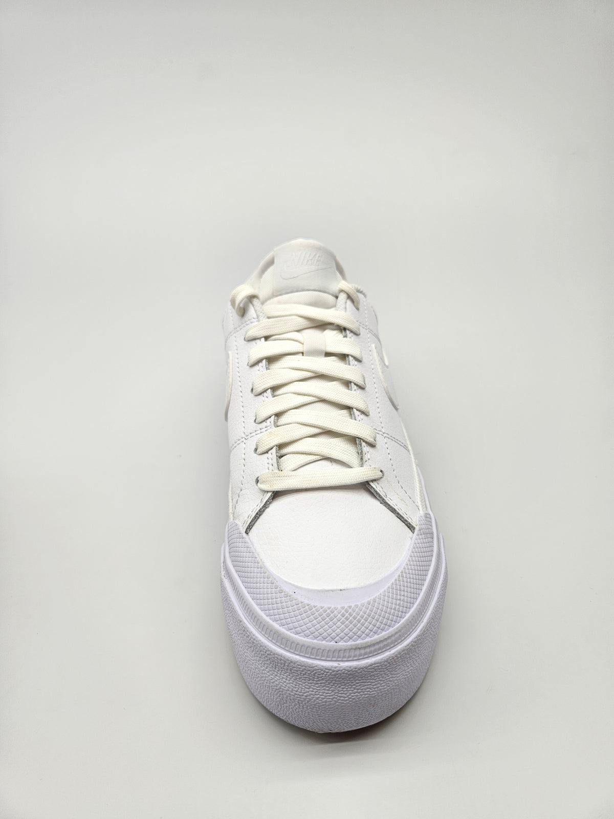 NIKE NOVI ORIGINAL PATIKI BR 37.5