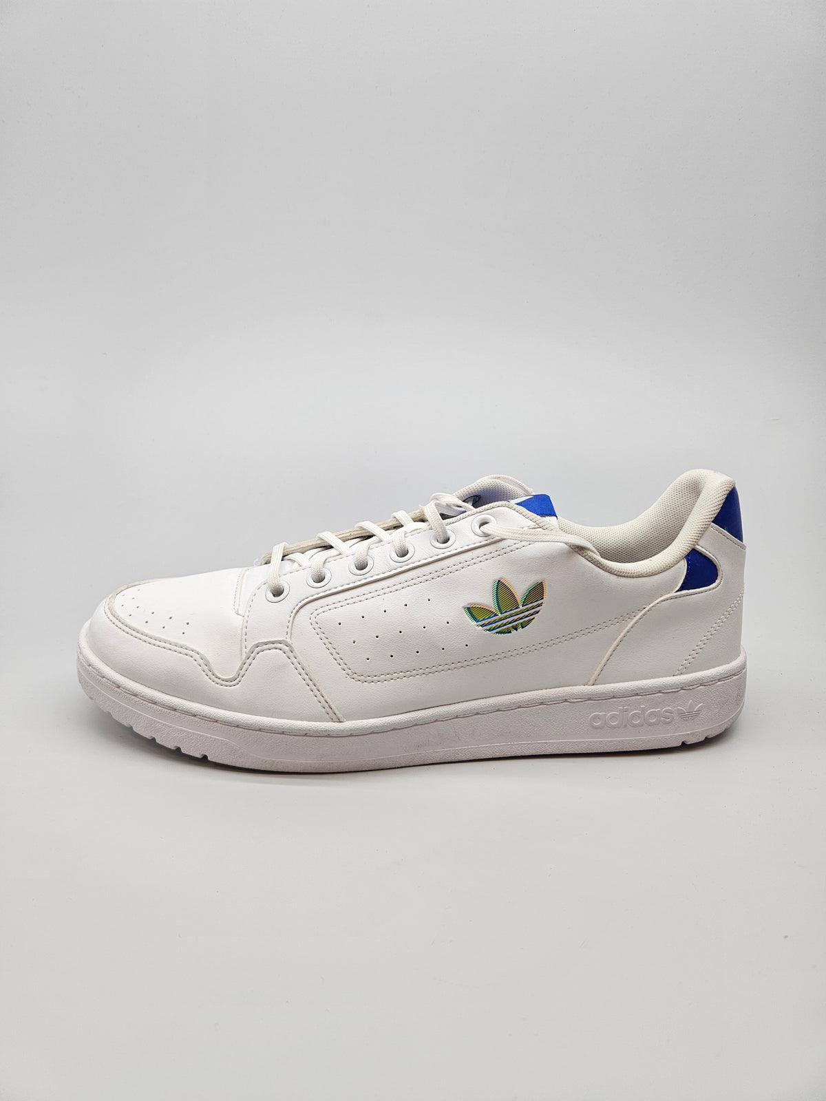 ADIDAS NOVI ORIGINAL PATIKI BR 48.5