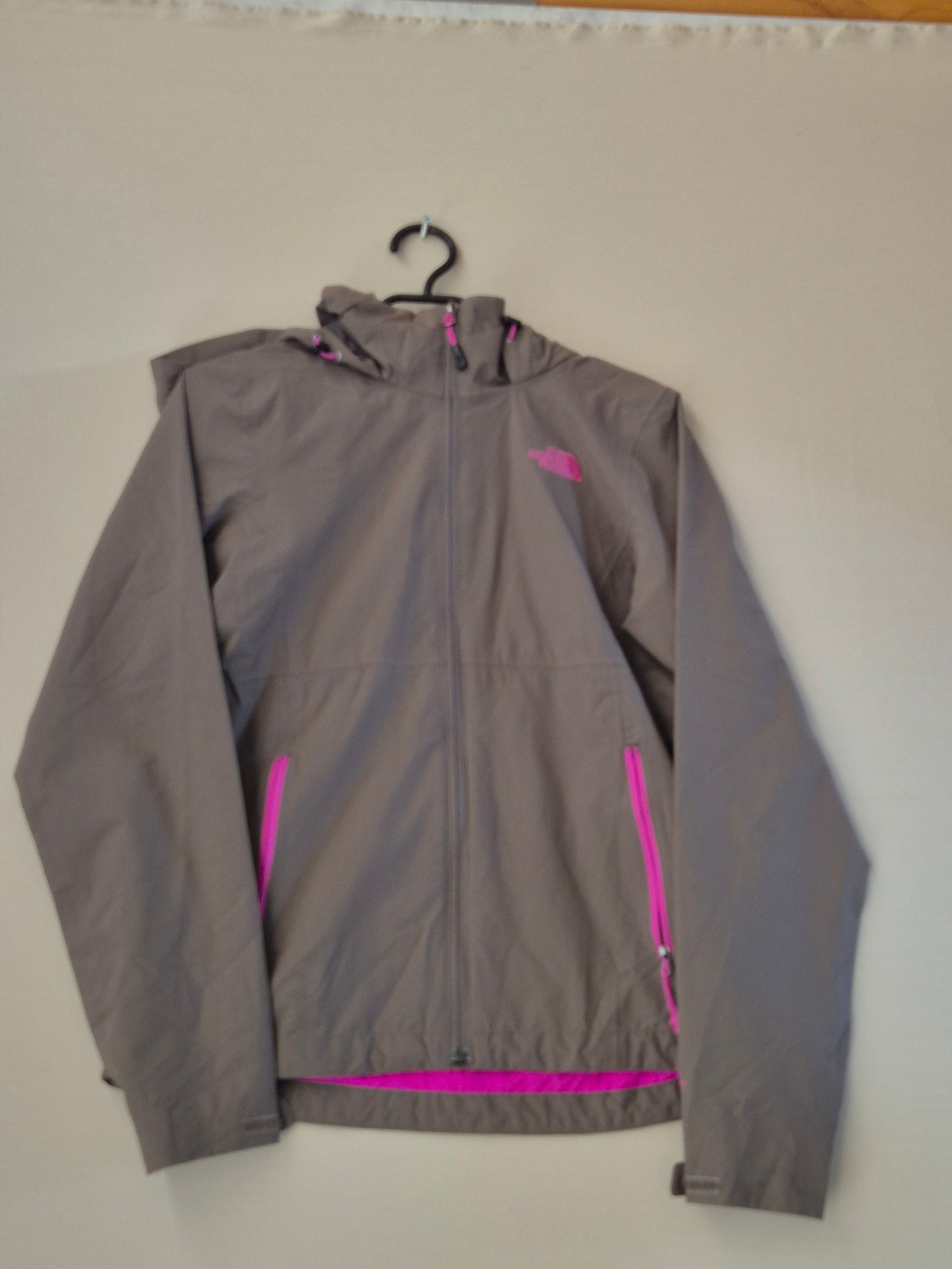The NORTH FACE ZENSKA JAKNA GOLEMINA XS