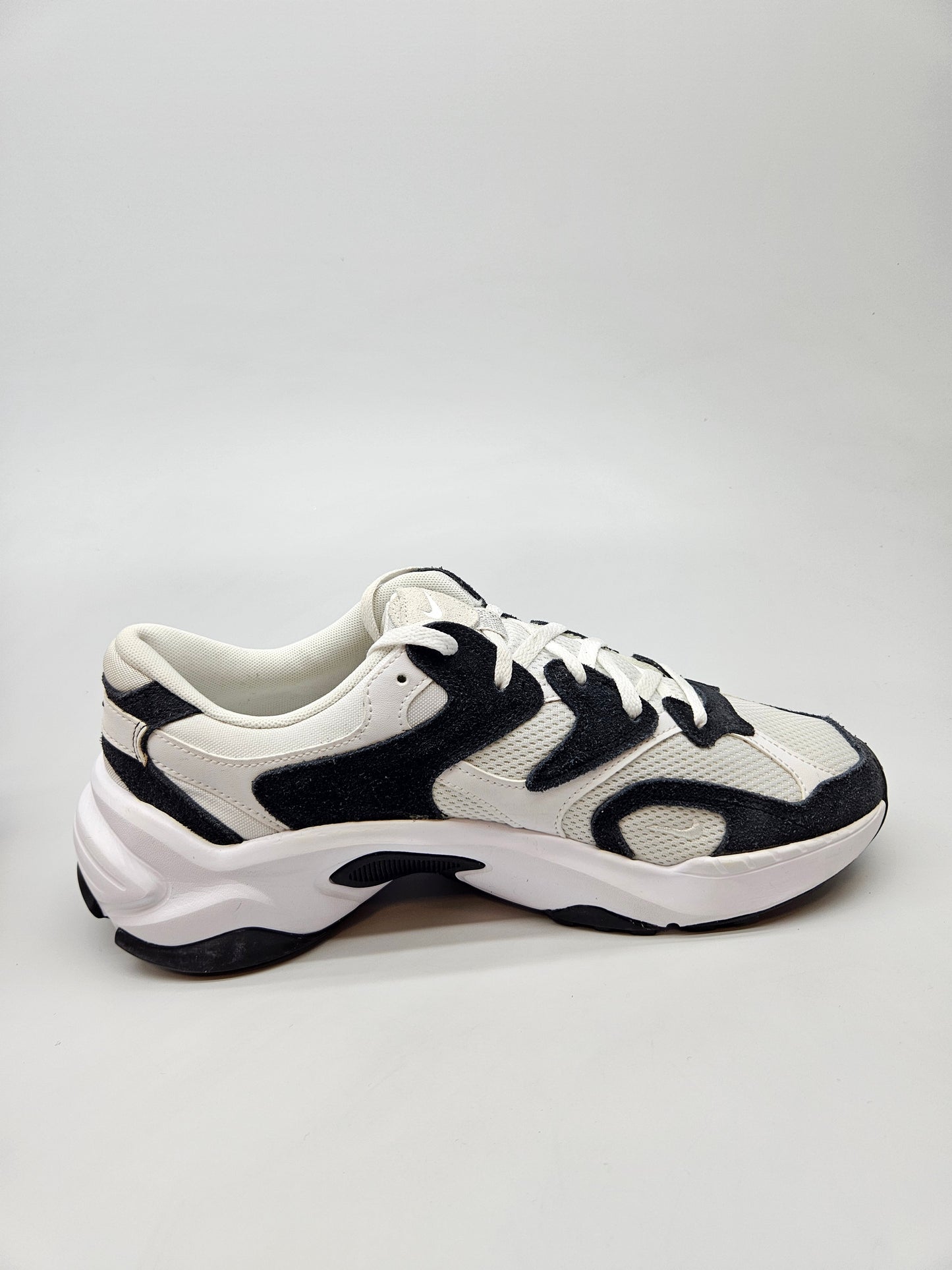 NIKE NOVI ORIGINAL PATIKI BR 43