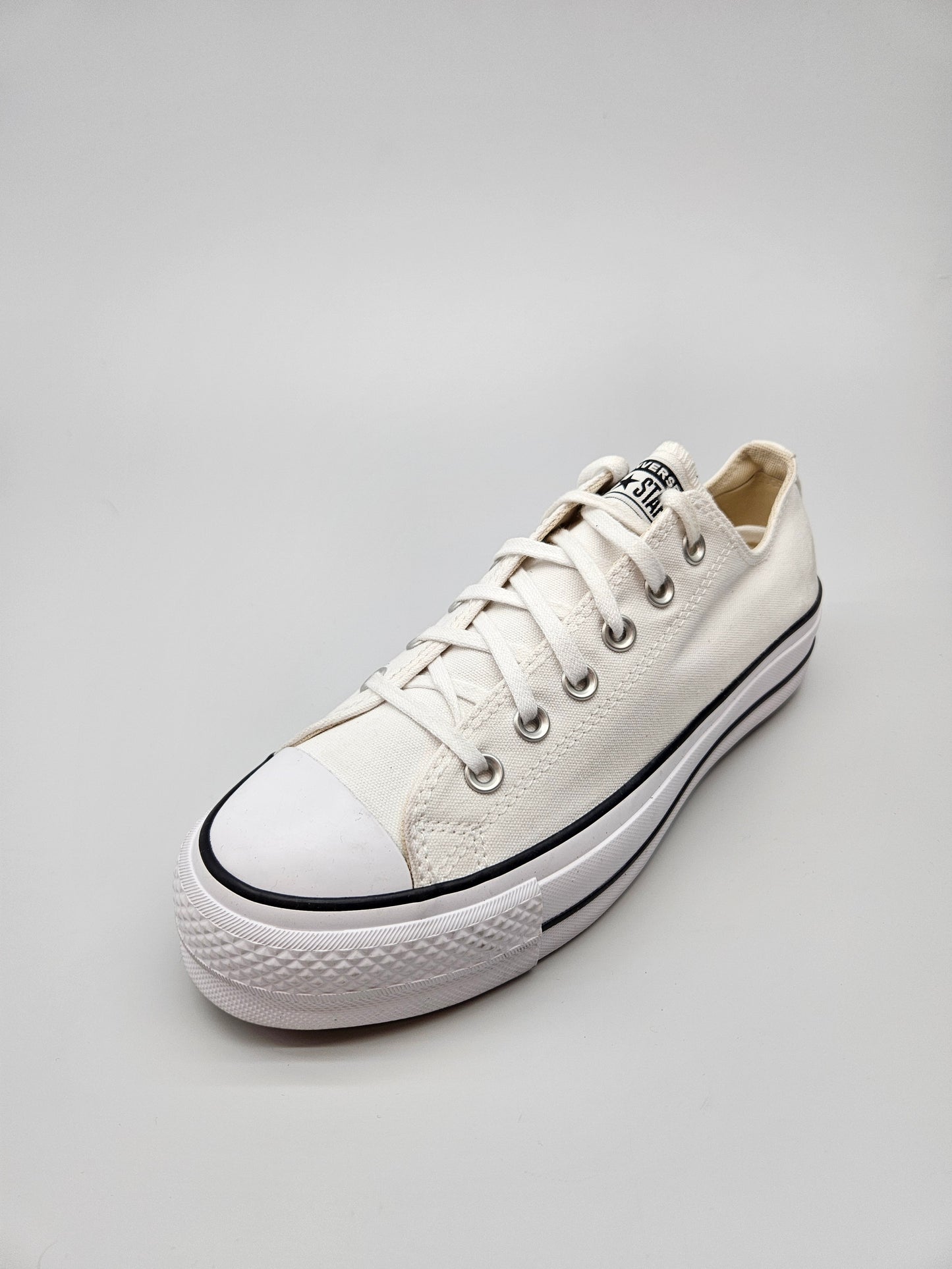 CONVERSE NOVI ORIGINAL PATIKI BR 39.5